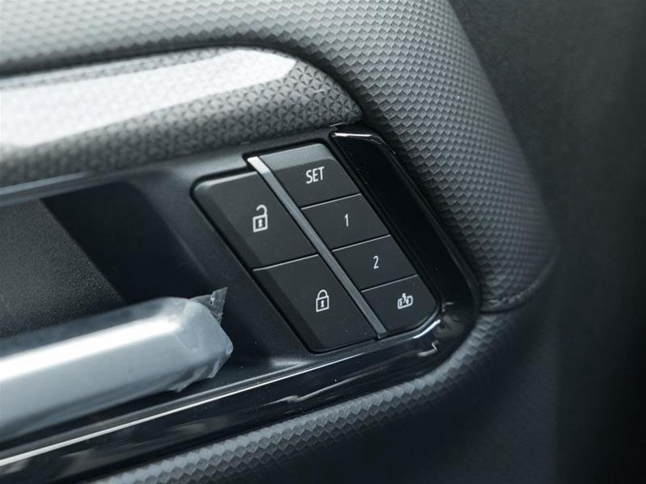 2026 Chevrolet Silverado 1500 ZR2 Photo