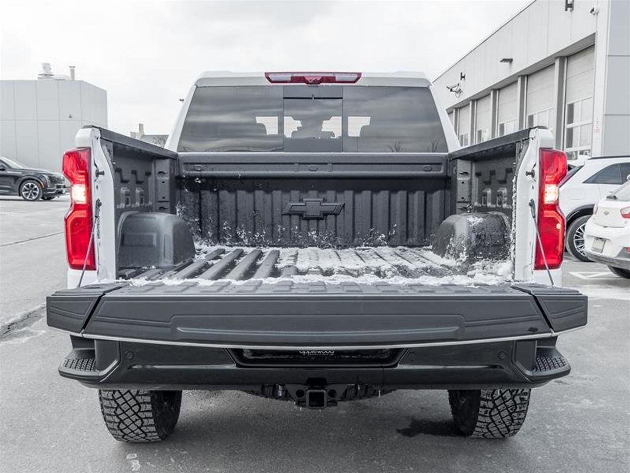 2026 Chevrolet Silverado 1500 ZR2 Photo