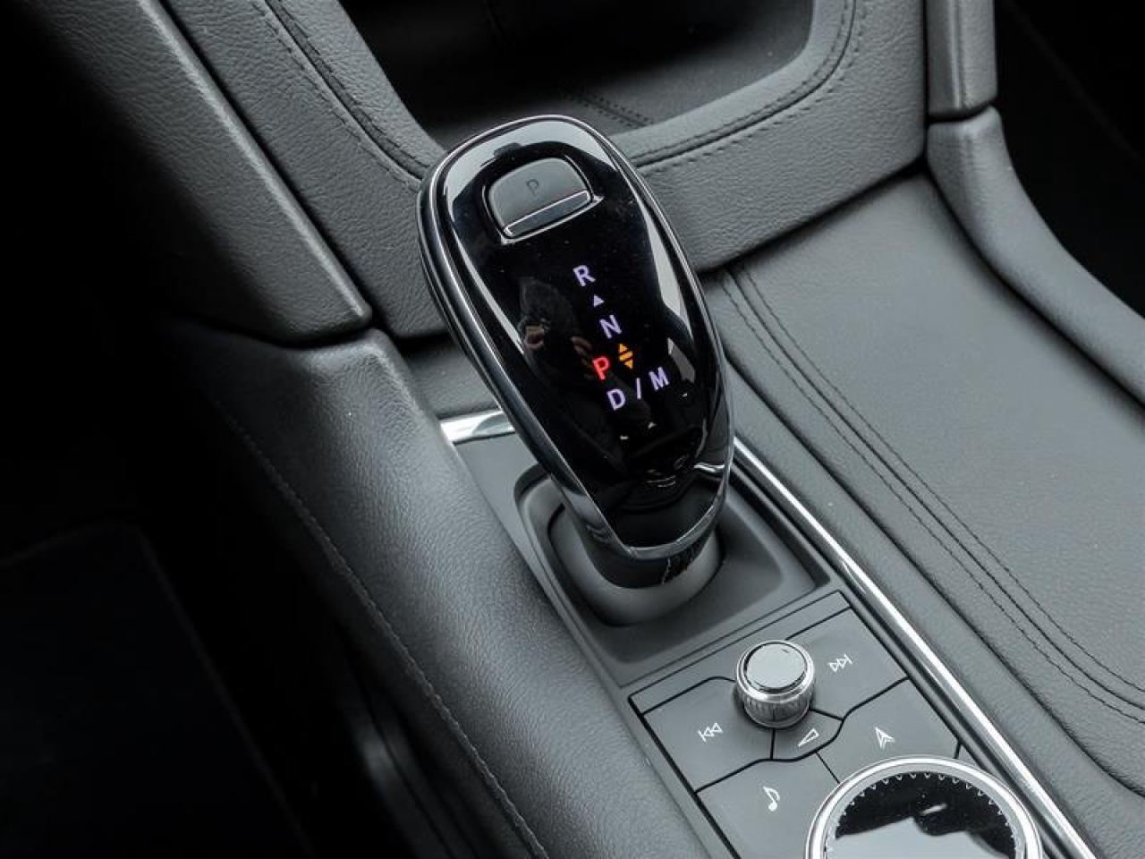 2026 Cadillac XT5 Premium Luxury Photo