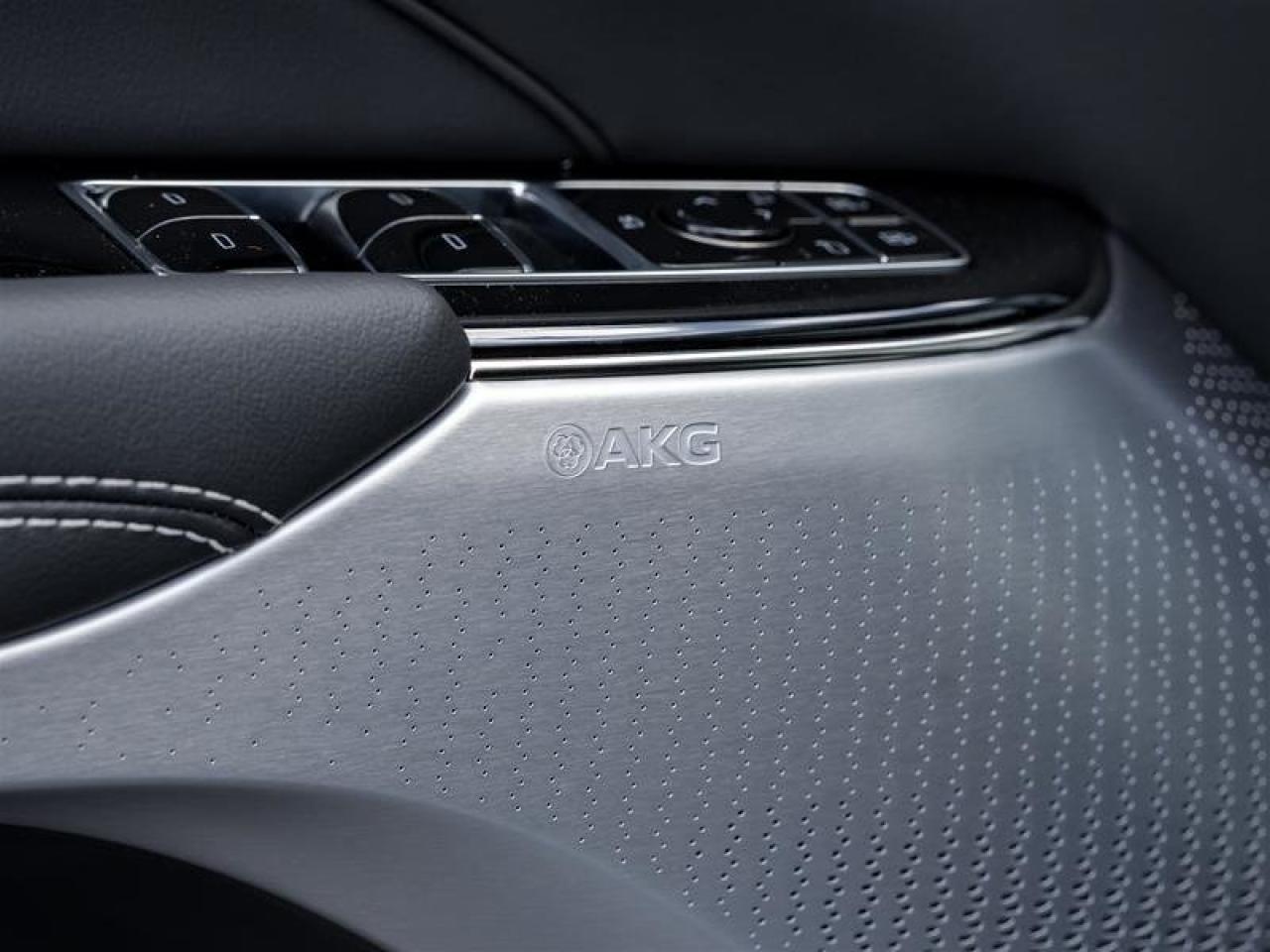 2026 Cadillac LYRIQ Premium Sport Photo