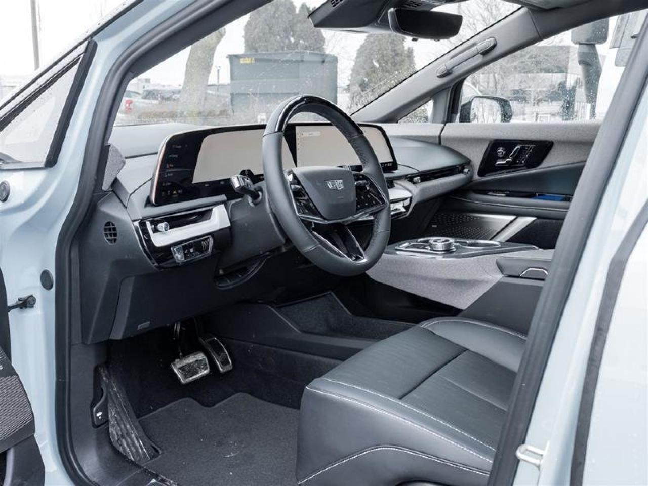 2026 Cadillac OPTIQ Premium Sport Photo