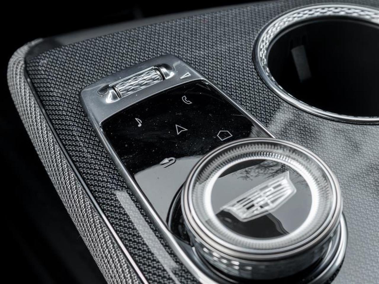 2026 Cadillac OPTIQ Premium Sport Photo