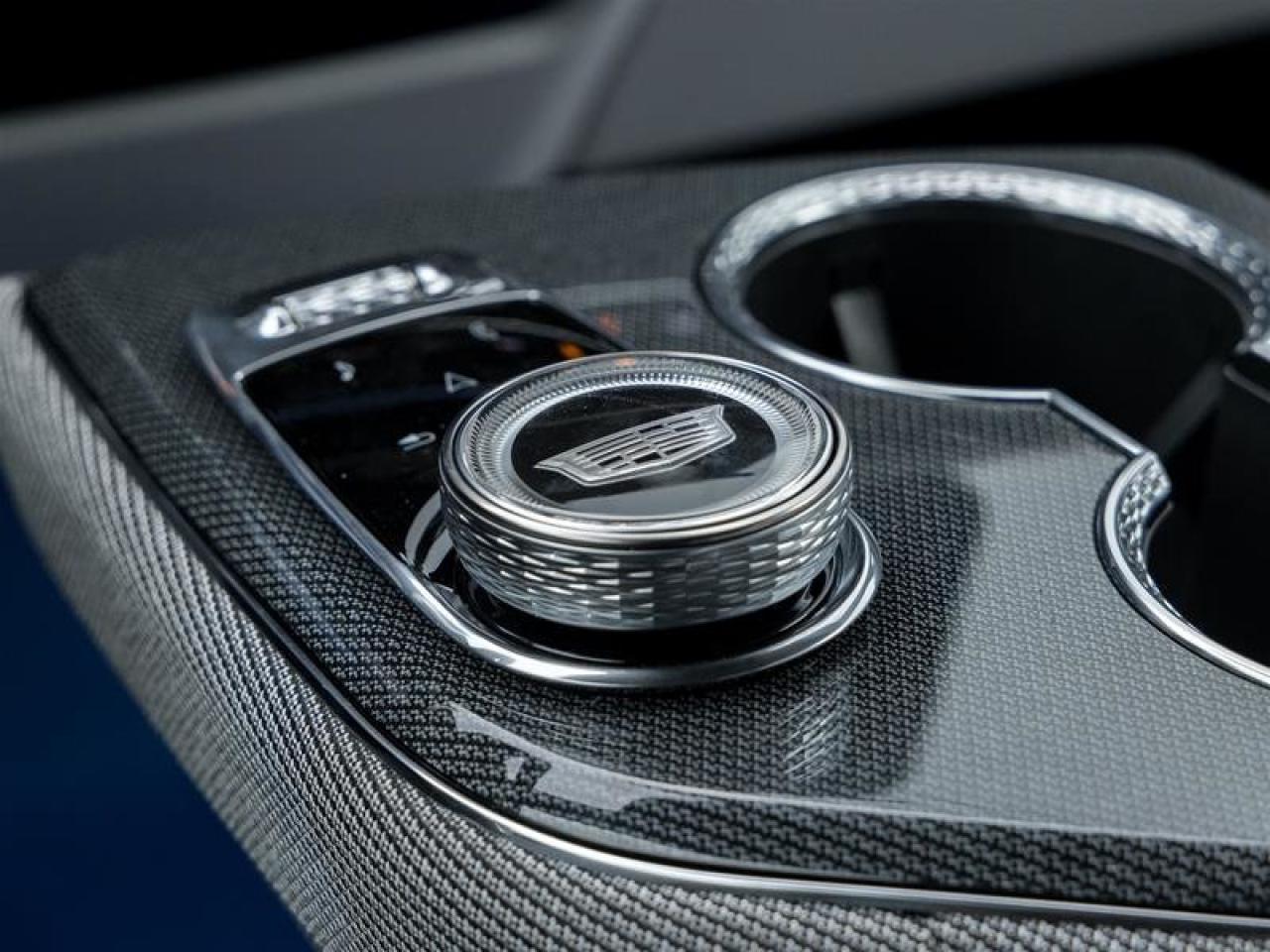 2026 Cadillac OPTIQ Sport Photo