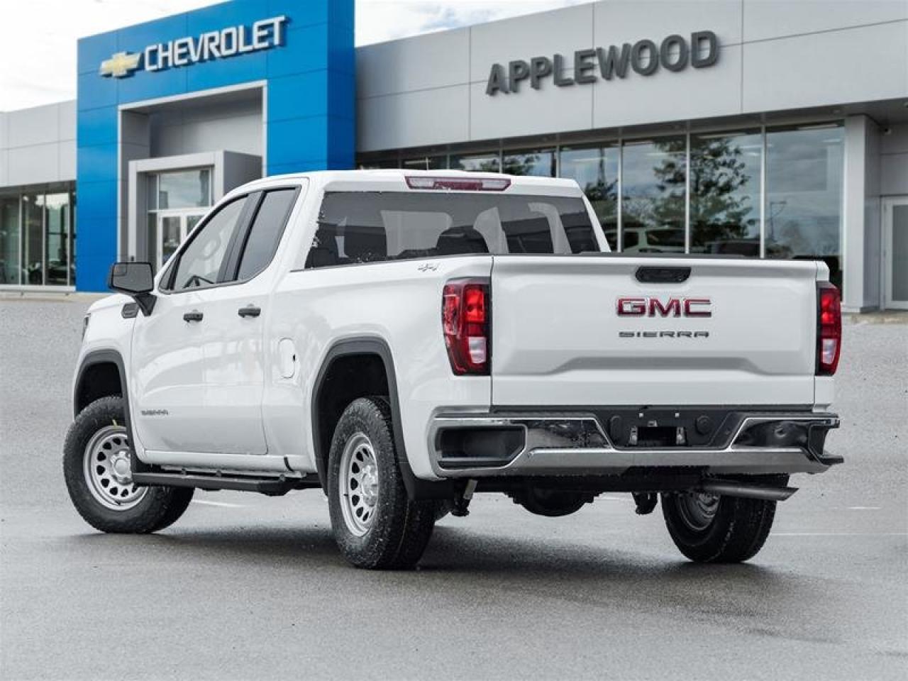 2026 GMC Sierra 1500 PRO Photo4
