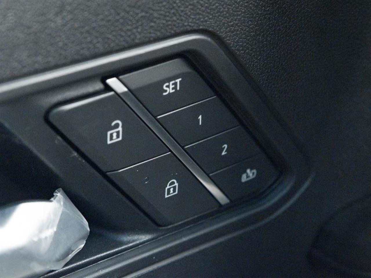 2026 GMC HUMMER EV SUV 3X Photo