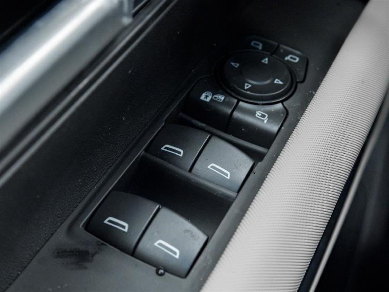 2026 GMC HUMMER EV SUV 3X Photo