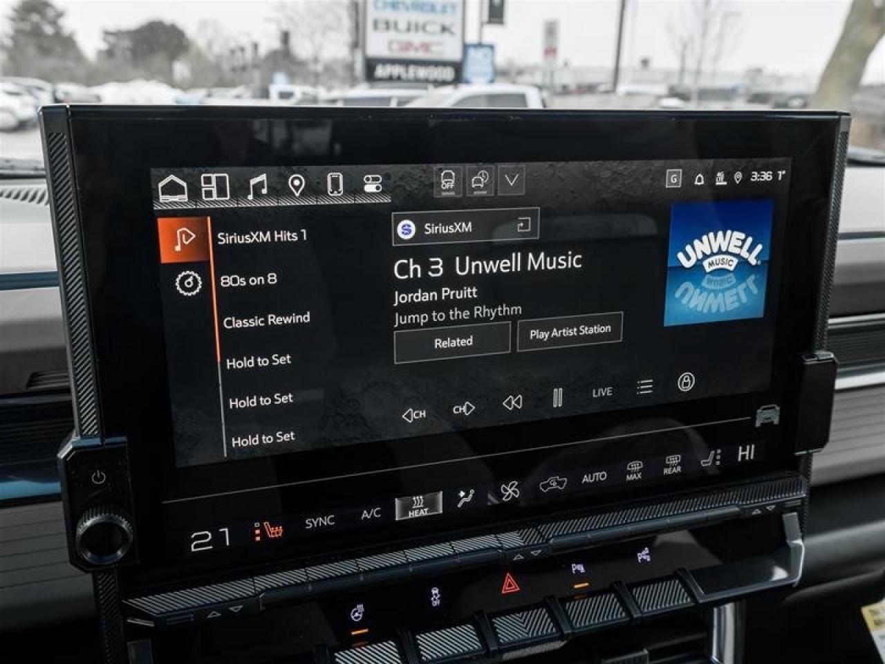 2026 GMC HUMMER EV SUV 3X Photo