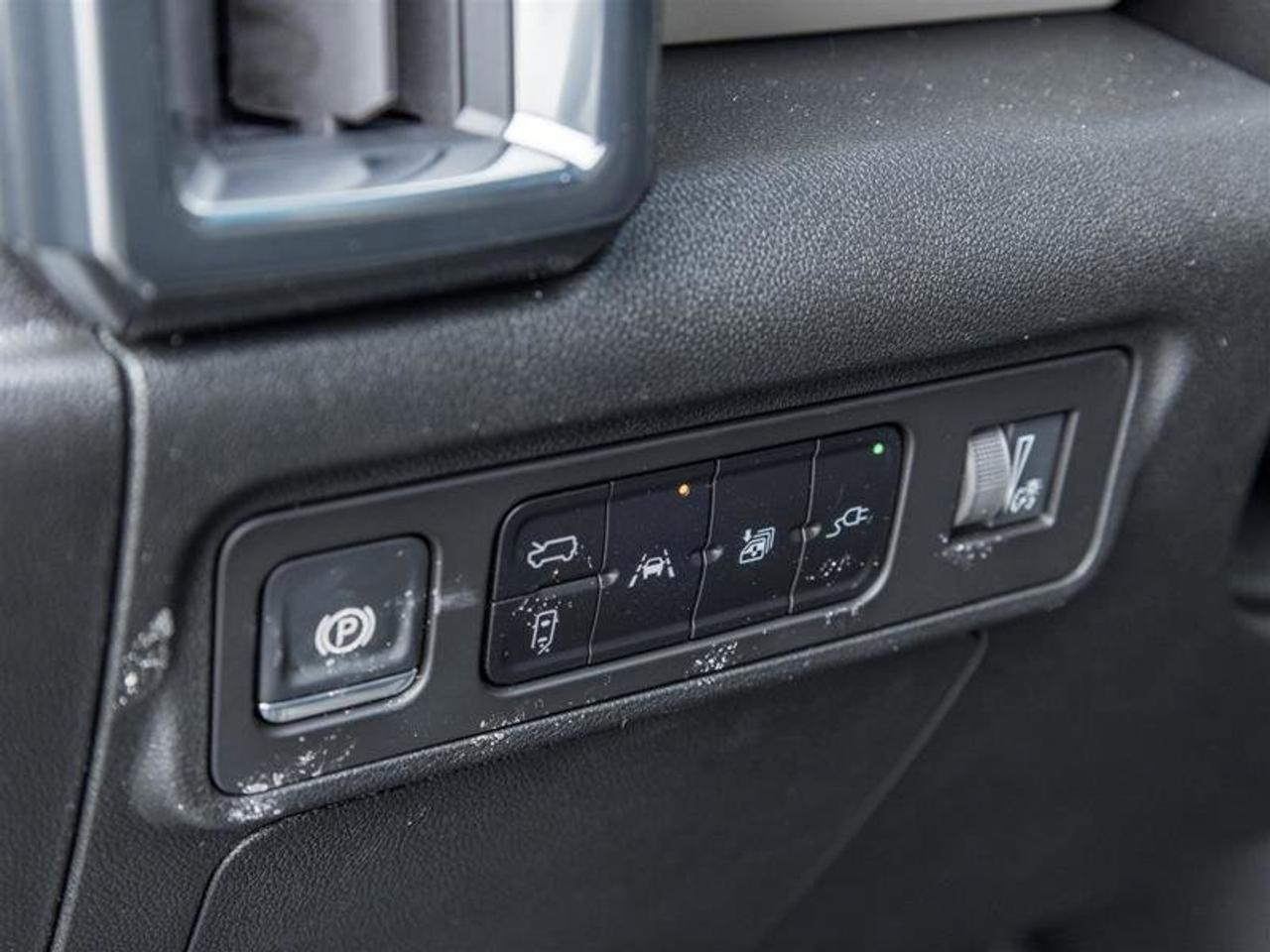 2026 GMC HUMMER EV SUV 3X Photo