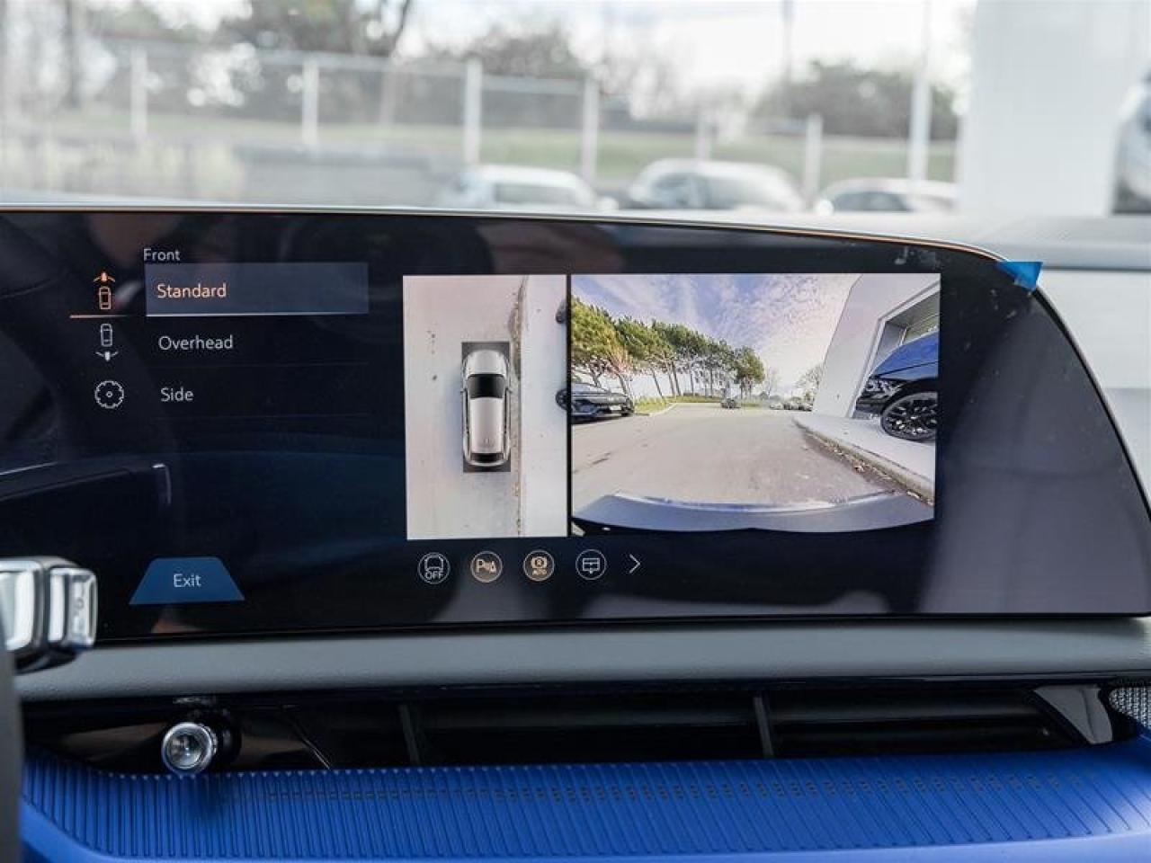 2026 Cadillac OPTIQ Premium Luxury Photo