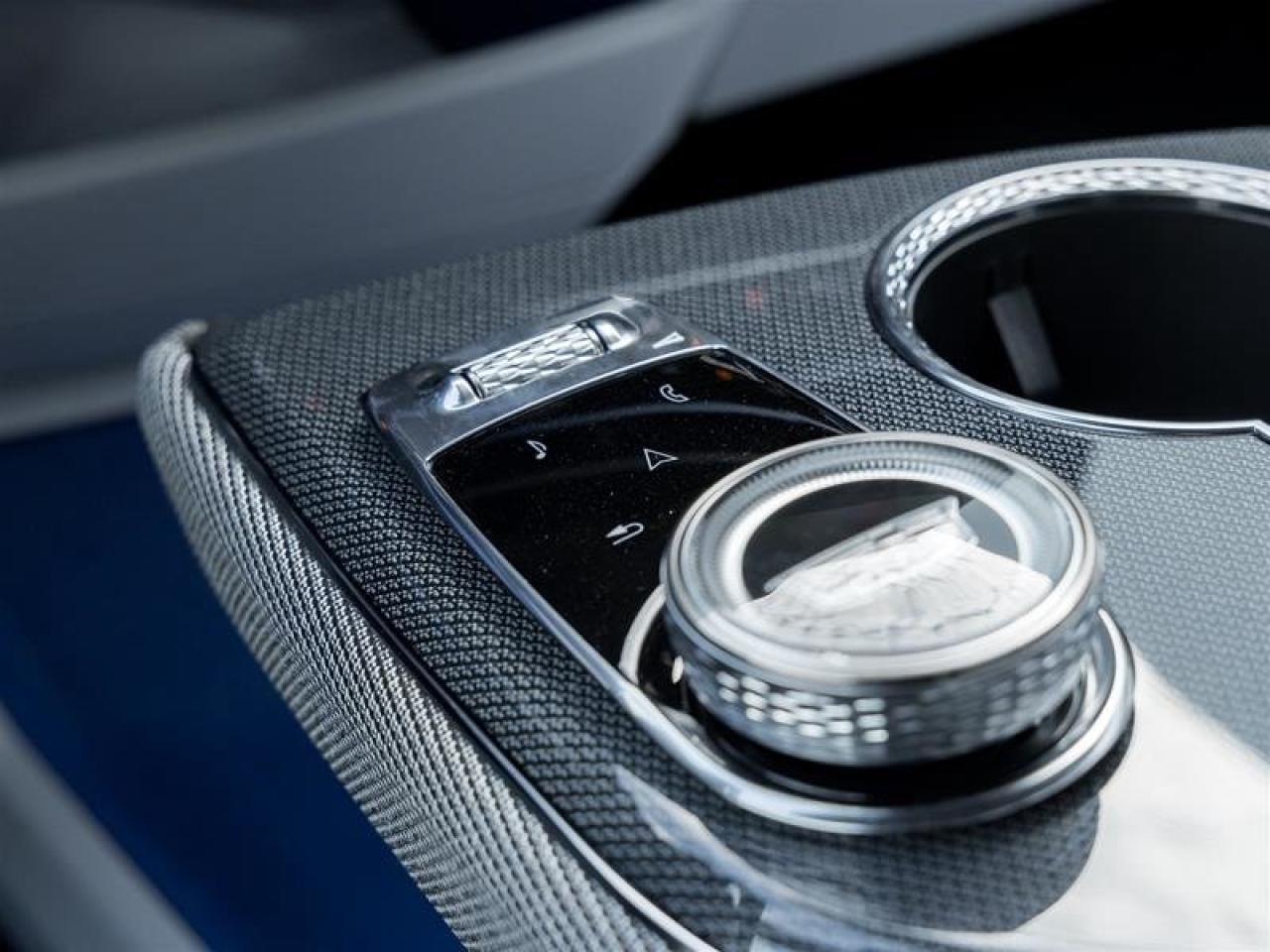 2026 Cadillac OPTIQ Premium Luxury Photo