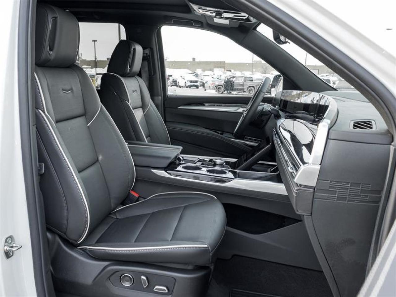 2025 Cadillac Escalade ESV Sport Photo