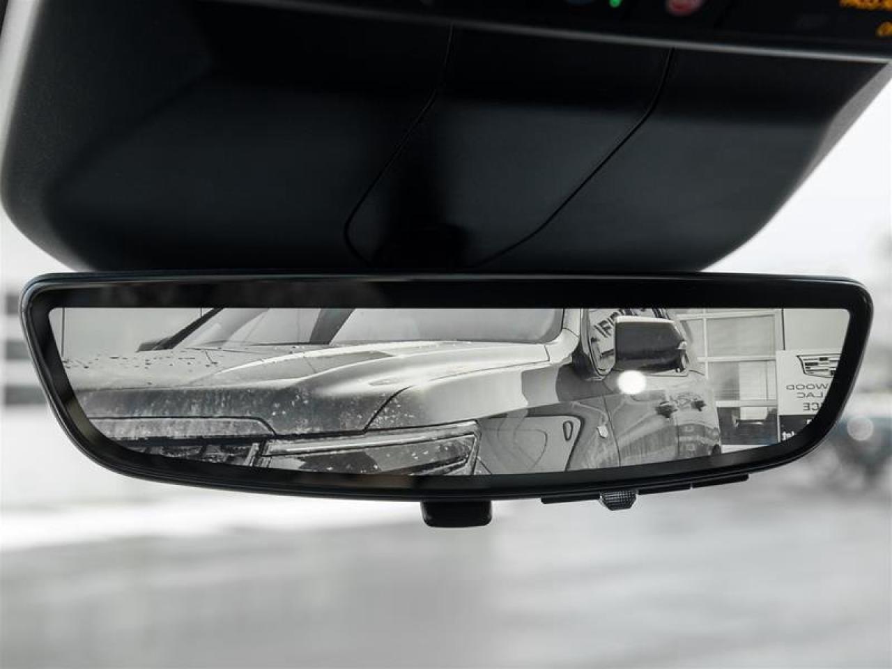 2025 Cadillac Escalade ESV Sport Photo