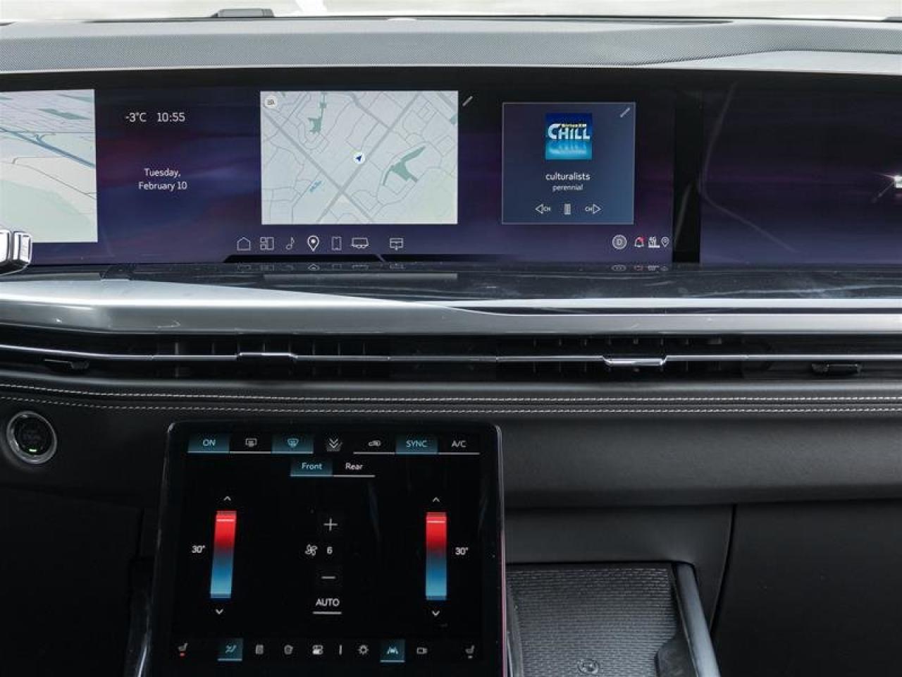 2025 Cadillac Escalade ESV Sport Photo