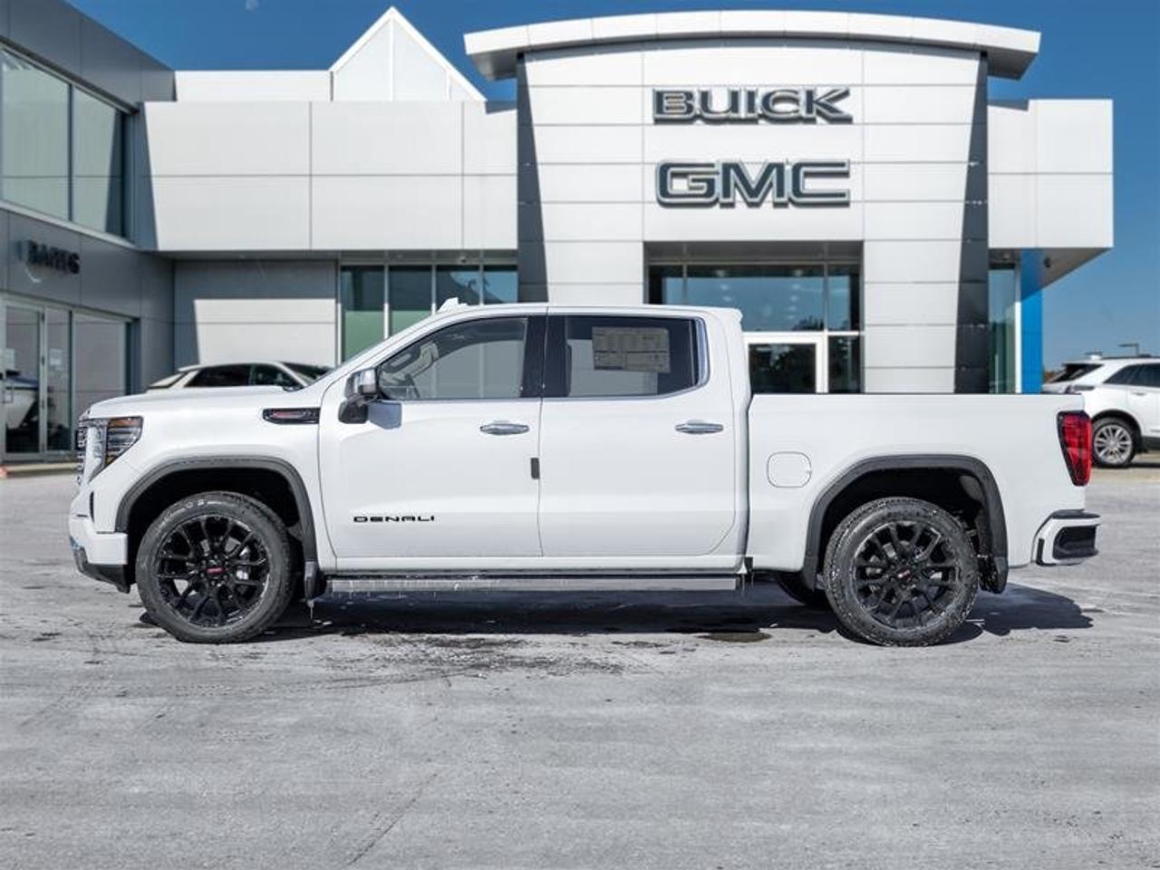 2026 GMC Sierra 1500 Denali Photo2
