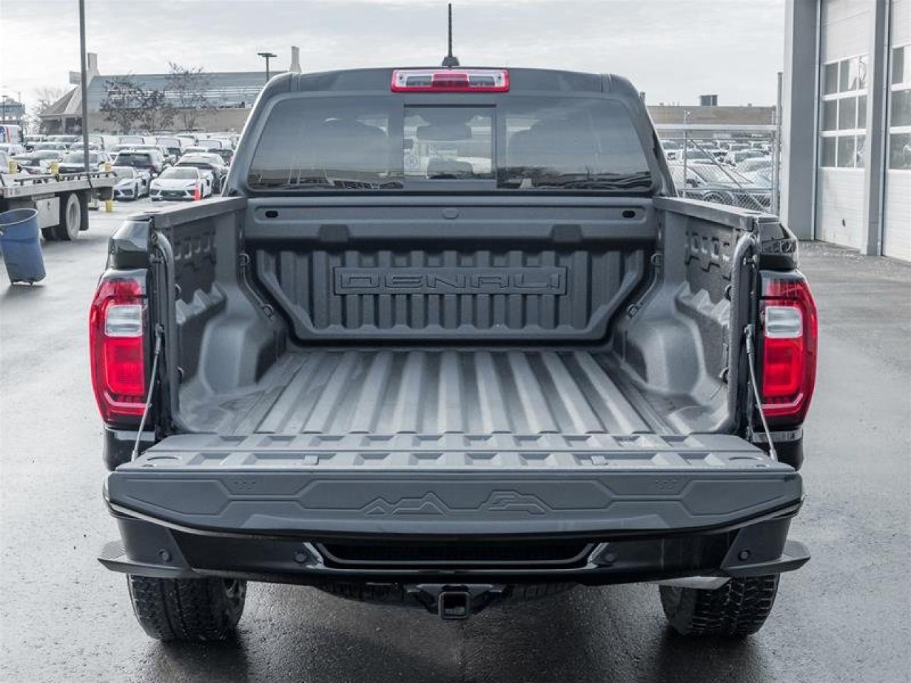 2024 GMC Canyon Crew Cab Short Box 4-Wheel Drive Denali Photo