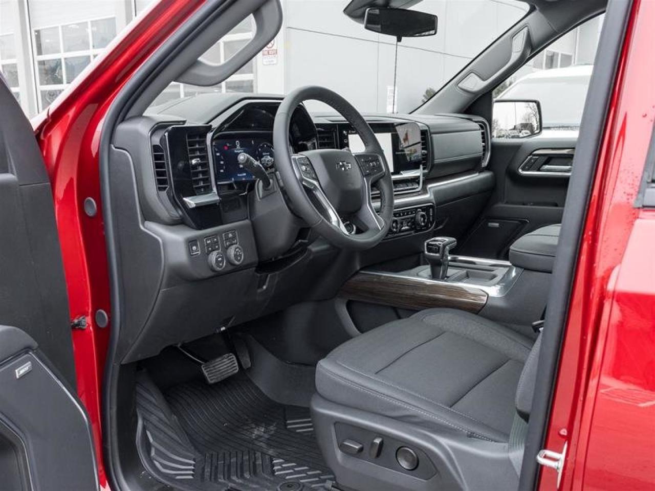 2026 Chevrolet Silverado 1500 RST Photo