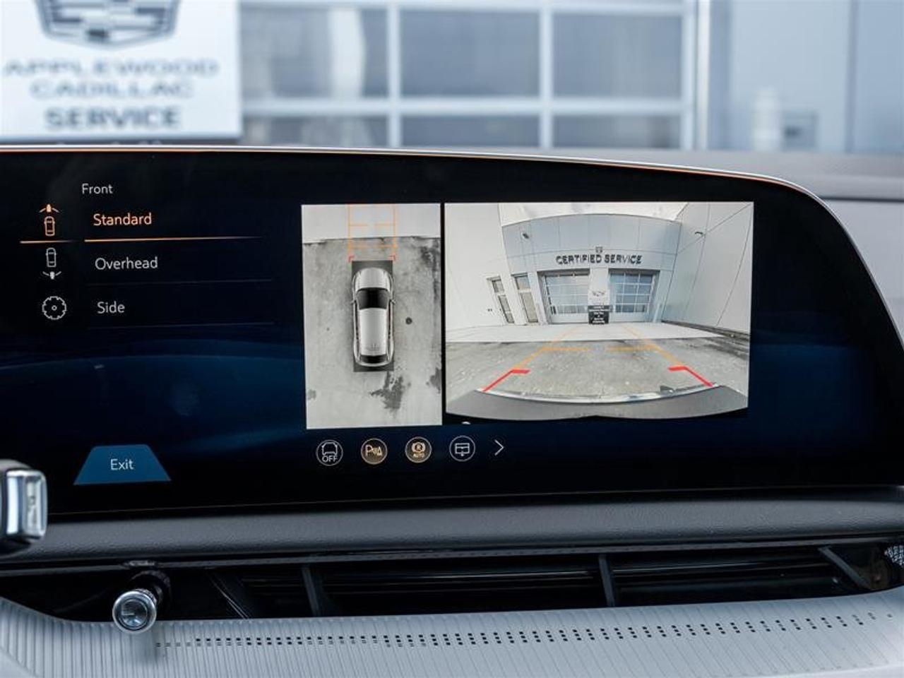 2026 Cadillac OPTIQ Luxury Photo