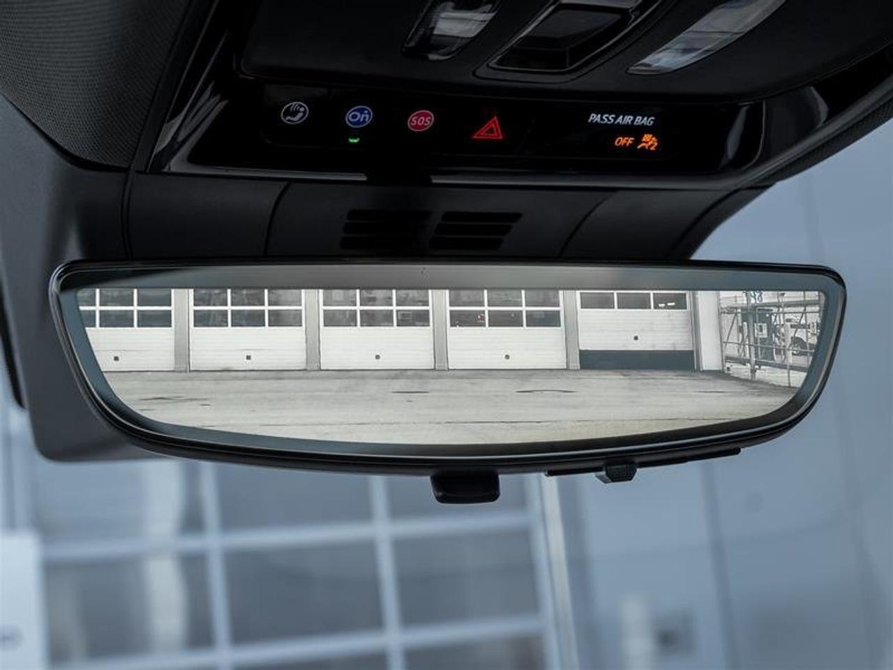 2026 Cadillac OPTIQ Luxury Photo