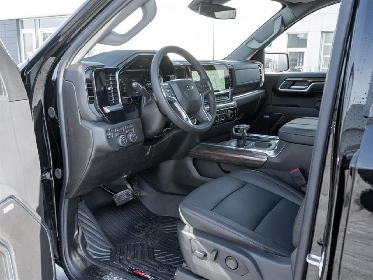 2026 Chevrolet Silverado 1500 RST Photo