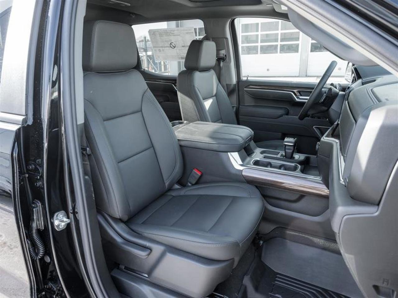 2026 Chevrolet Silverado 1500 RST Photo