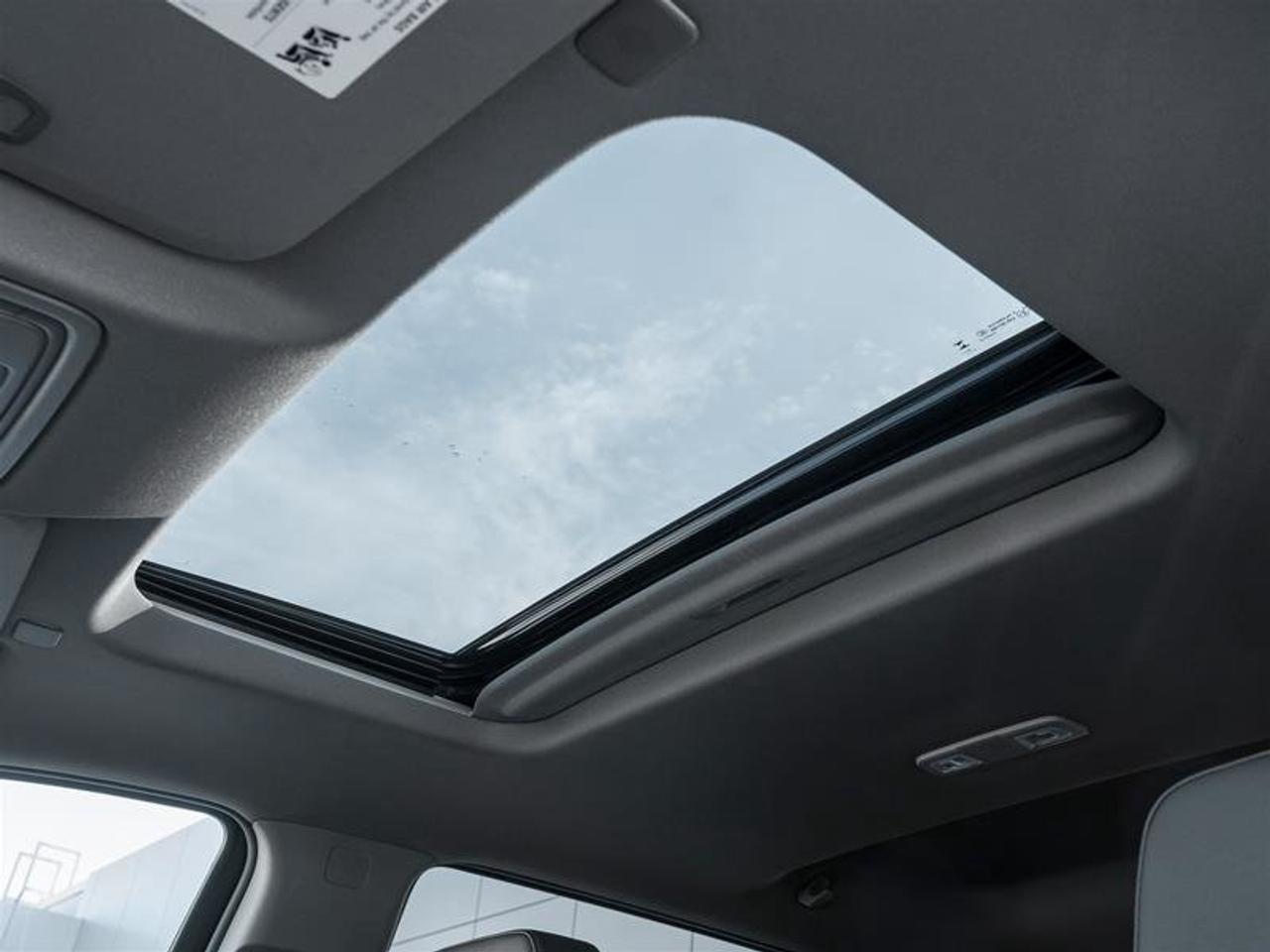 2026 Chevrolet Silverado 1500 RST Photo