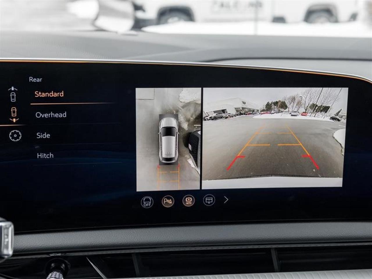 2026 Cadillac OPTIQ Luxury Photo