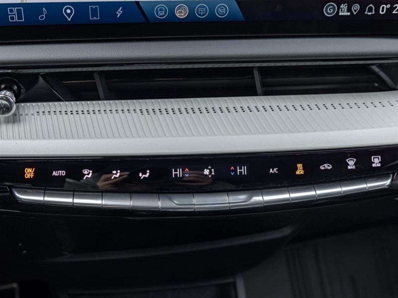 2026 Cadillac OPTIQ Luxury Photo