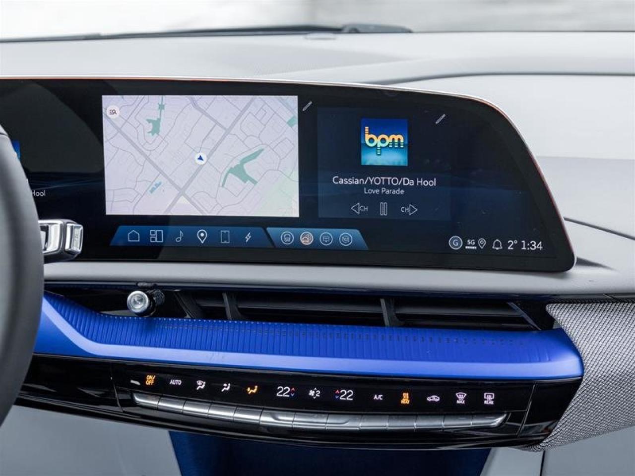 2026 Cadillac OPTIQ Luxury Photo