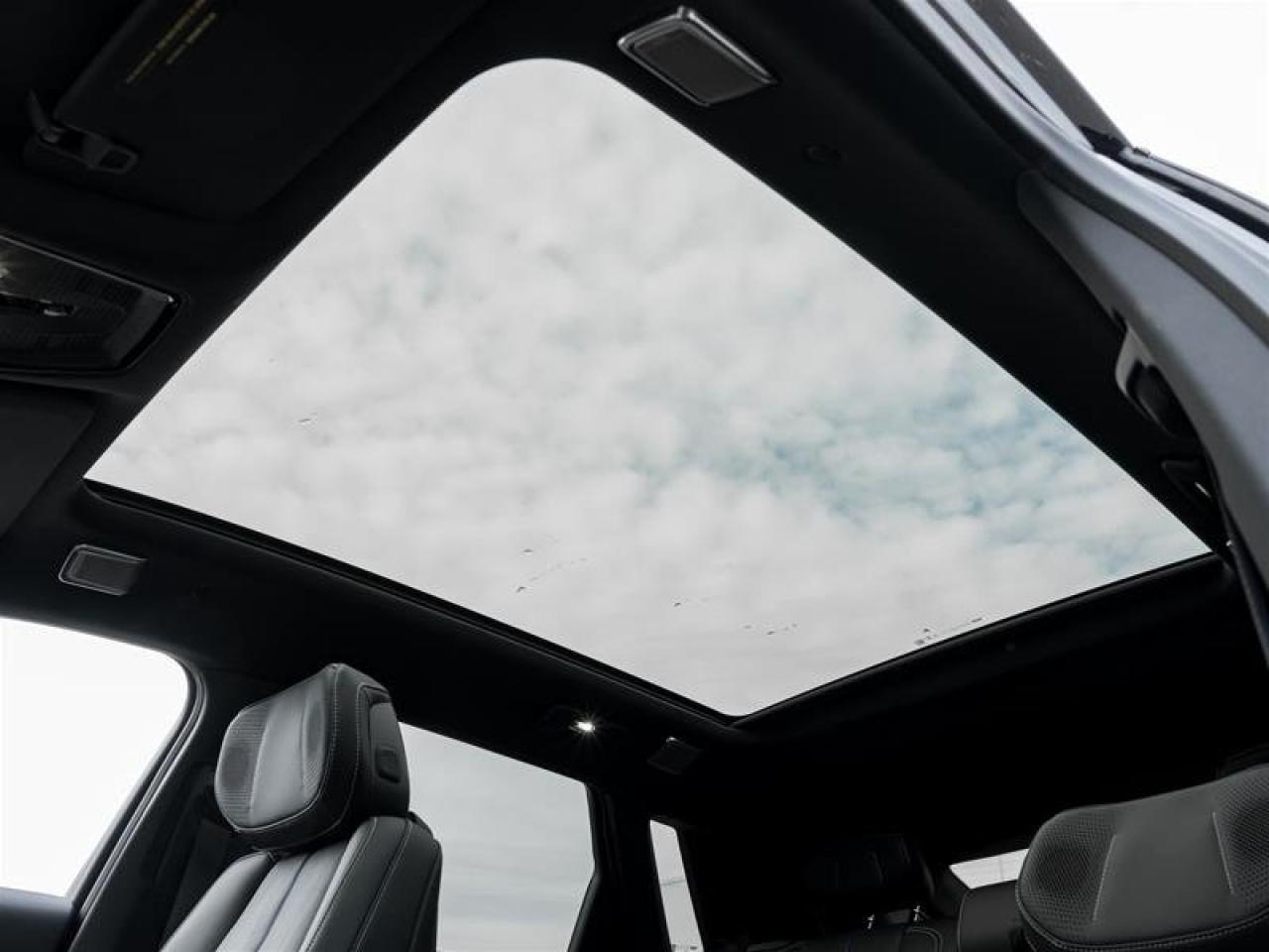 2026 Cadillac LYRIQ Premium Sport Photo