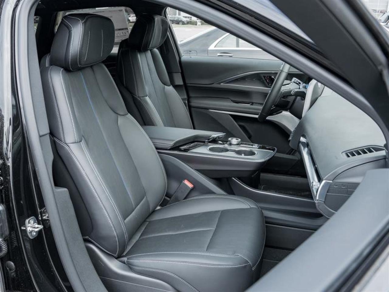 2026 Cadillac LYRIQ Premium Sport Photo