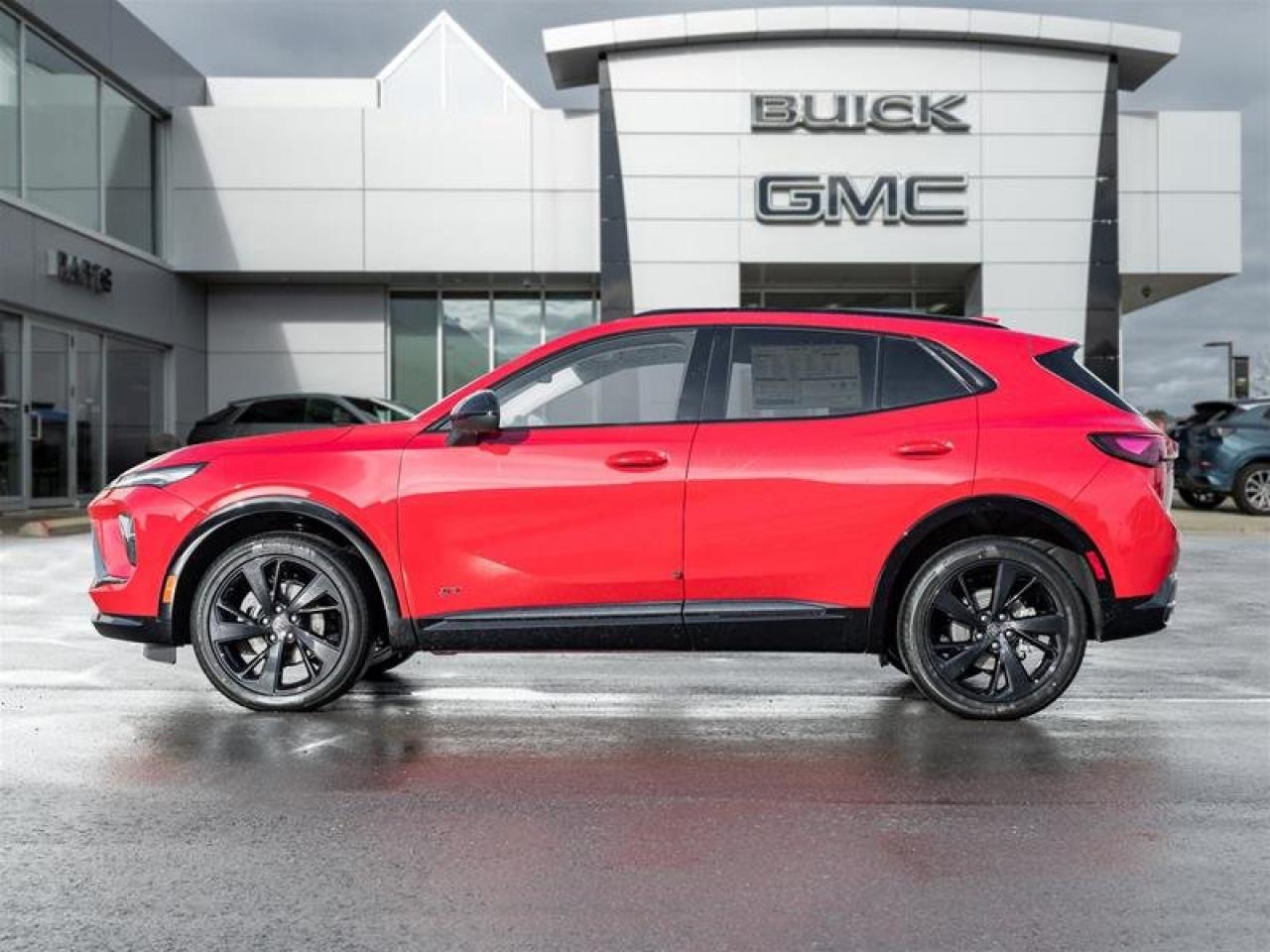 2026 Buick Envision SPORT TOURING Photo2