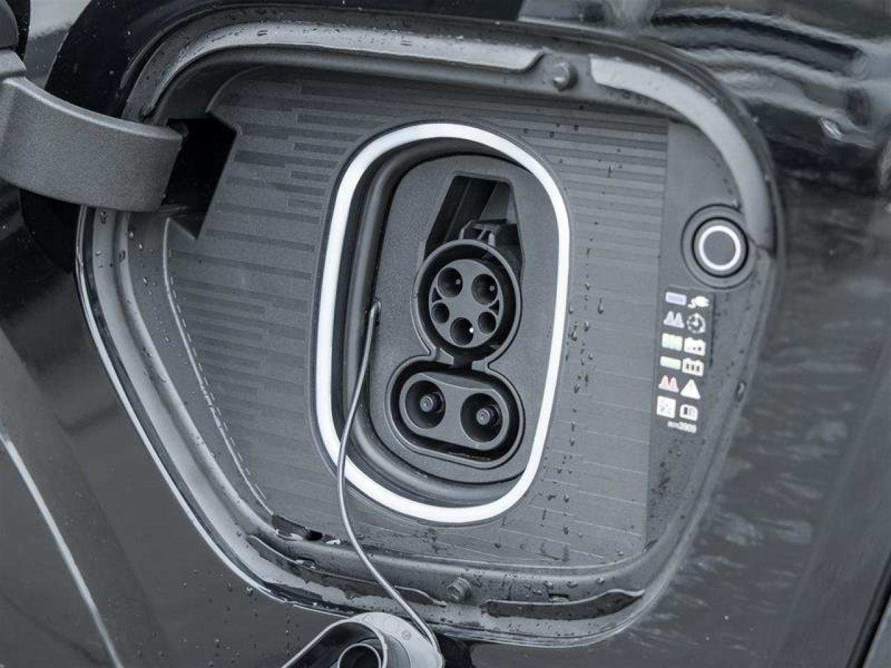 2026 Cadillac Escalade IQ Sport Photo2