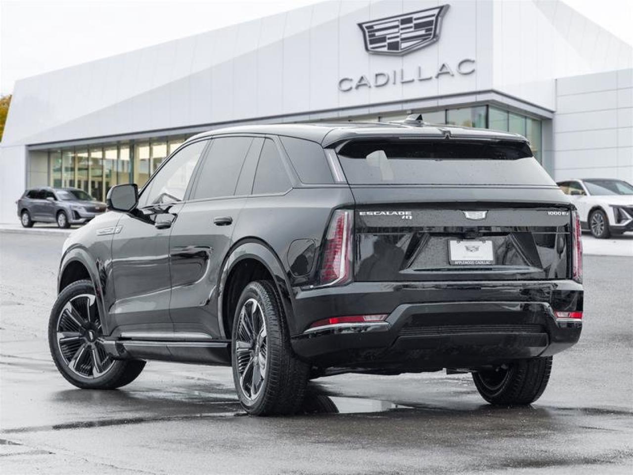 2026 Cadillac Escalade IQ Sport Photo