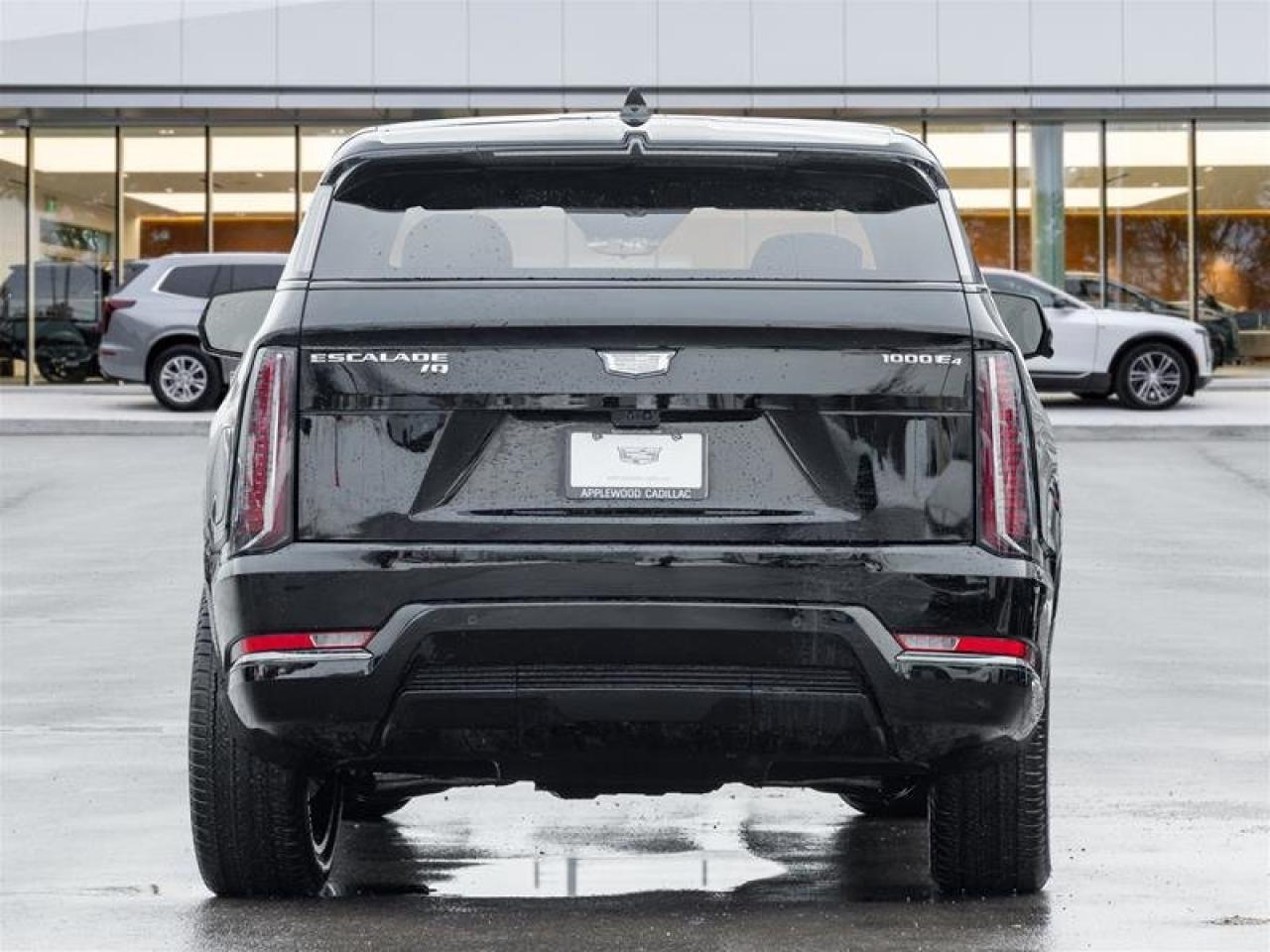 2026 Cadillac Escalade IQ Sport Photo