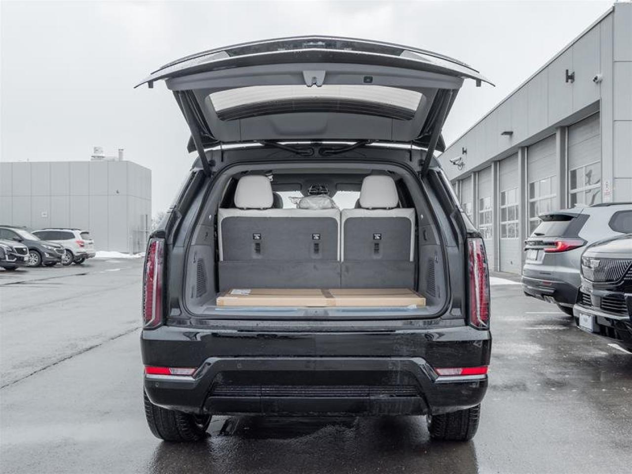 2026 Cadillac Escalade IQ Sport Photo