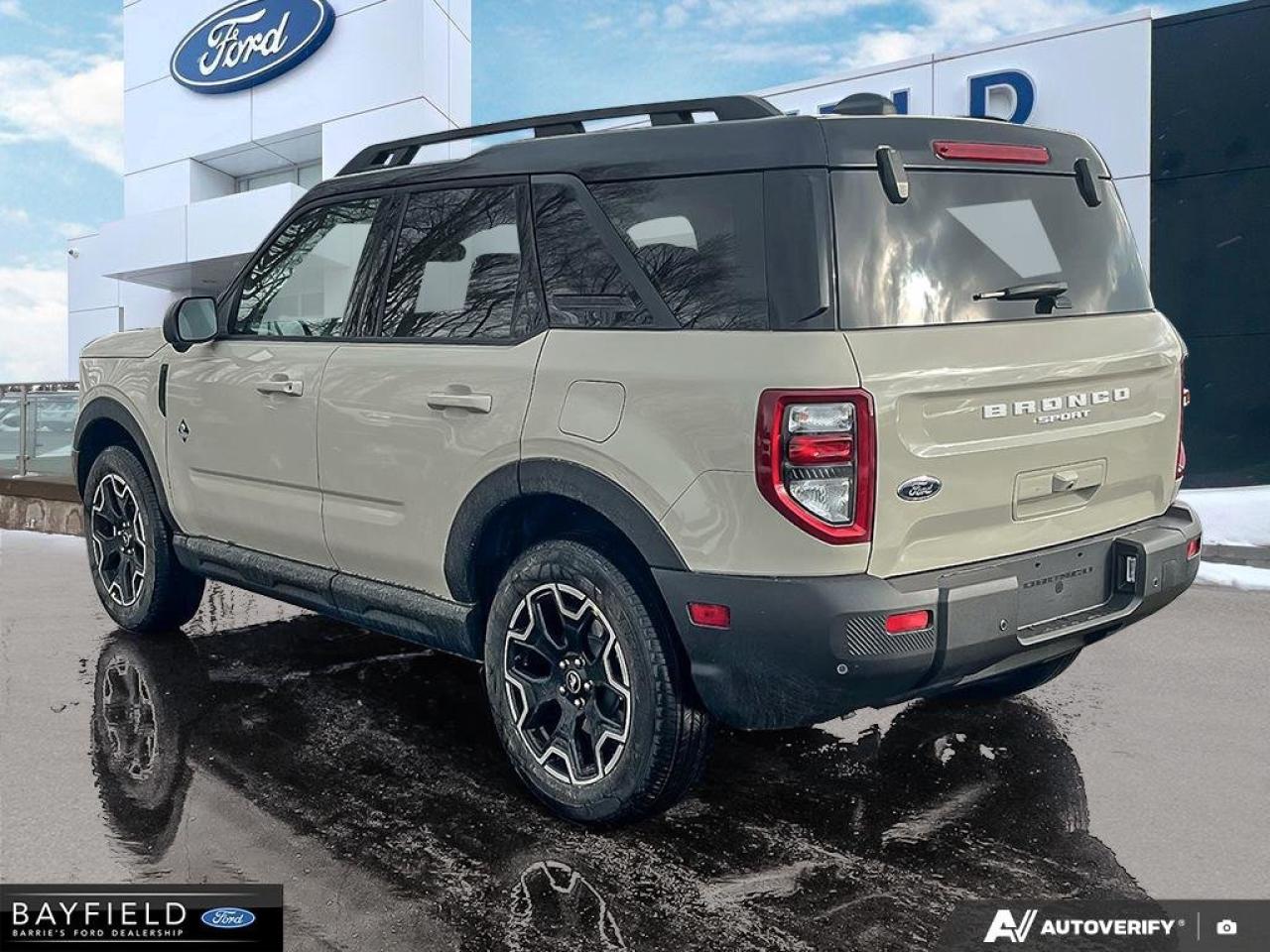2025 Ford Bronco Sport Outher Banks Photo3