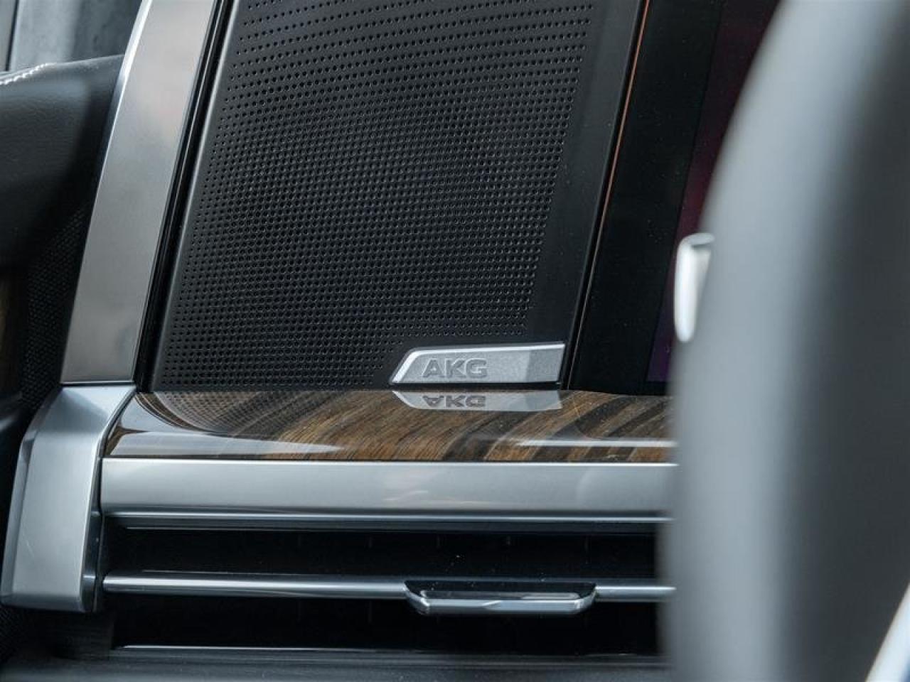 2026 Cadillac Escalade Platinum Sport Photo