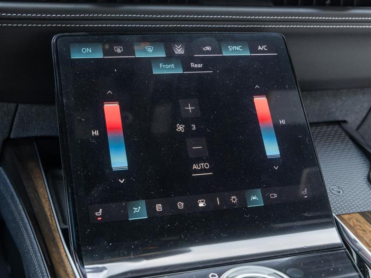 2026 Cadillac Escalade Platinum Sport Photo