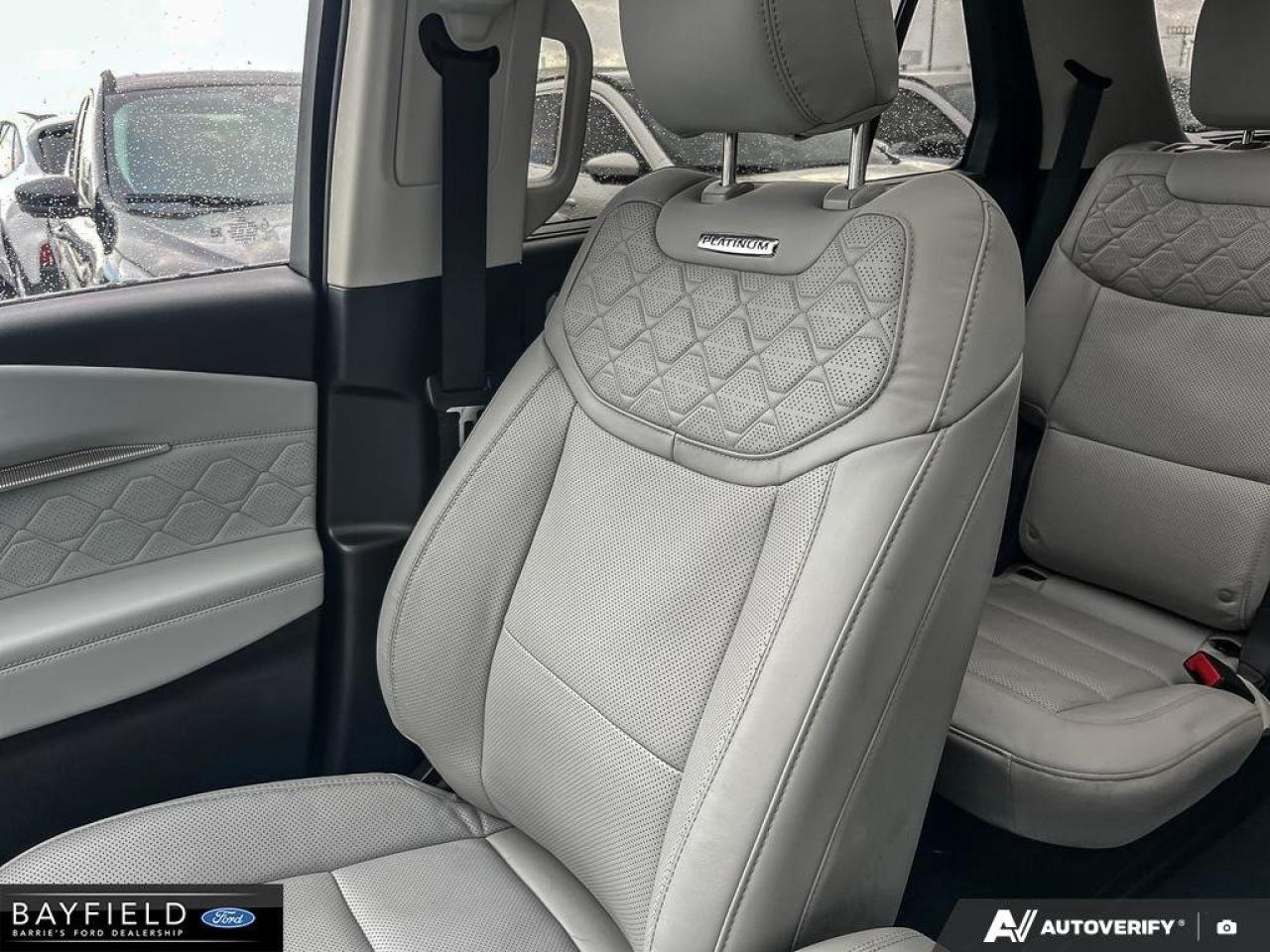 2025 Ford Explorer Platinum Photo