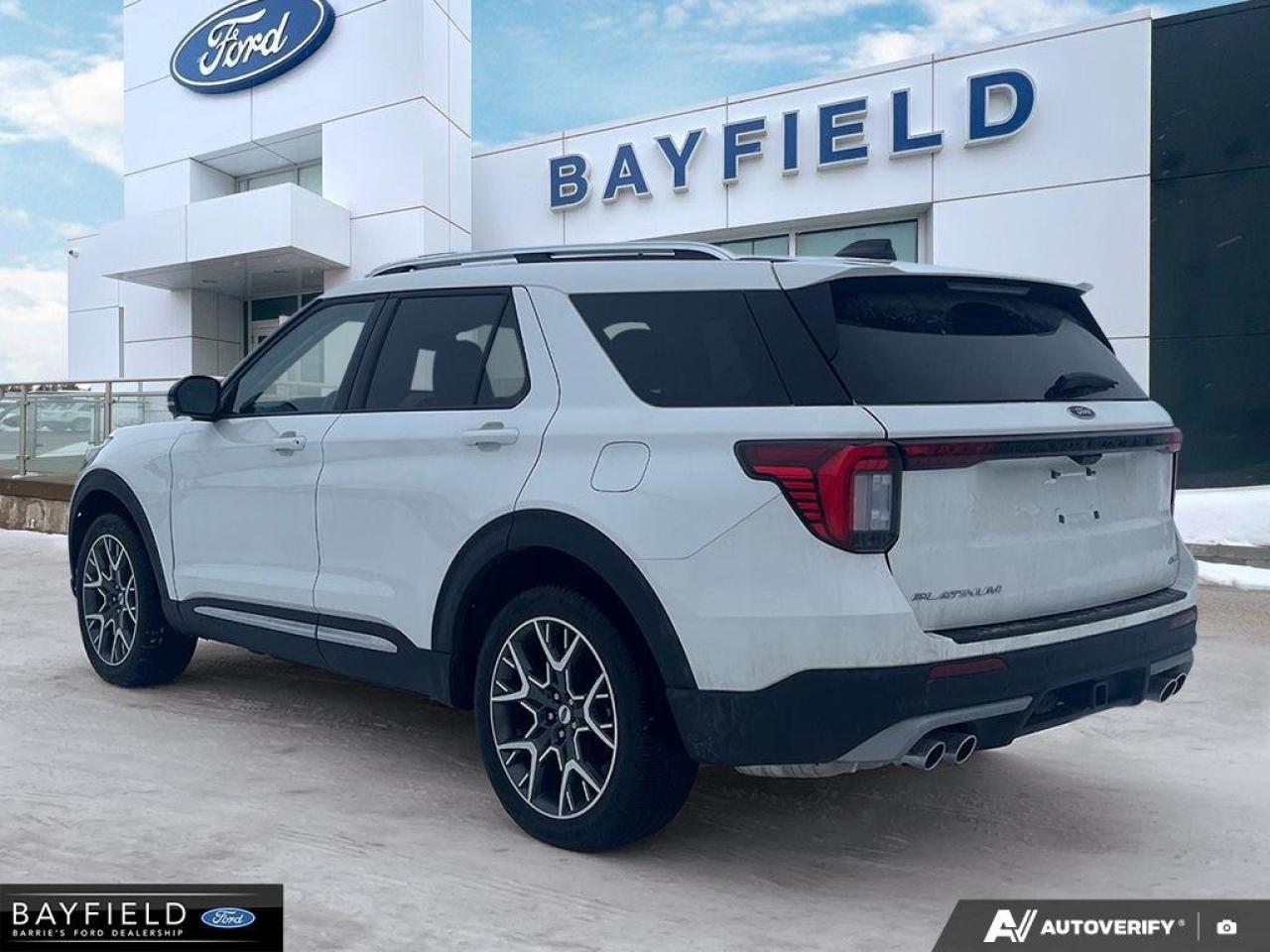 2025 Ford Explorer Platinum Photo