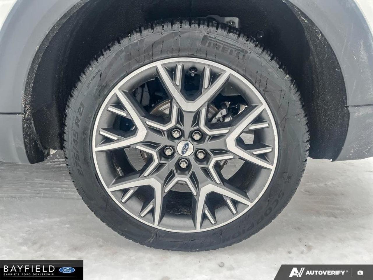 2025 Ford Explorer Platinum Photo