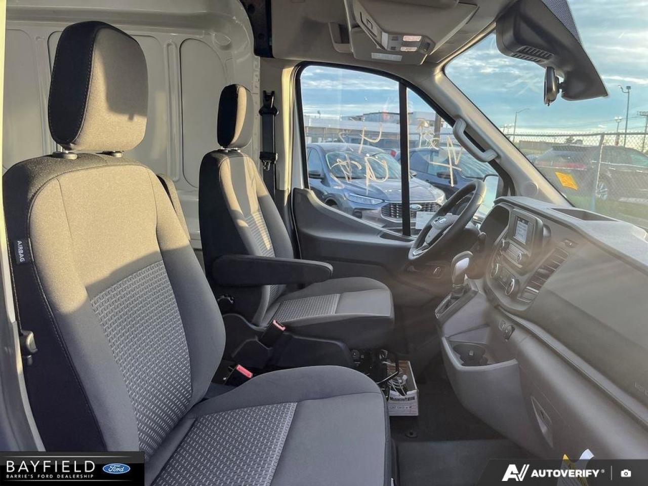 2025 Ford Transit T250 PASS SLIDE 148 Photo