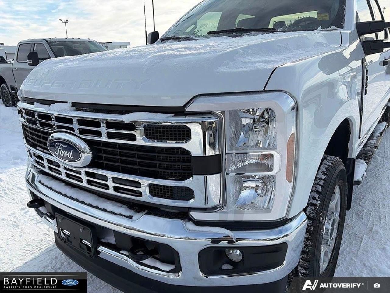 2025 Ford F-350 XLT Photo