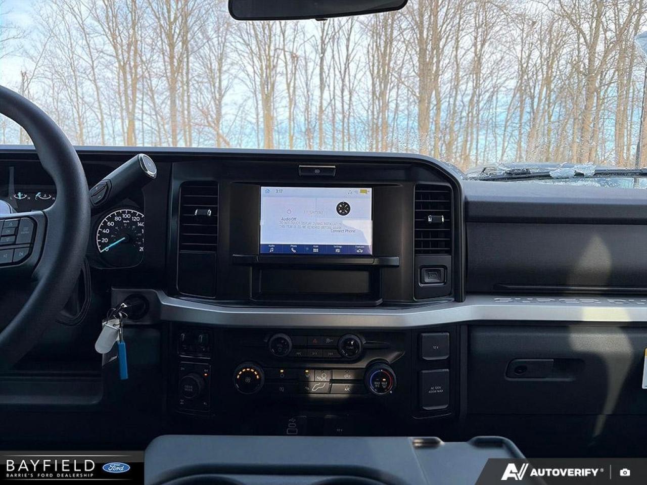 2025 Ford F-350 XLT Photo