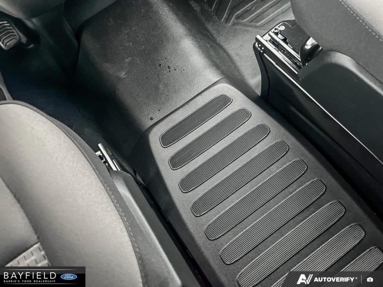 2025 Ford Transit T250 PASS SLIDE 148 Photo