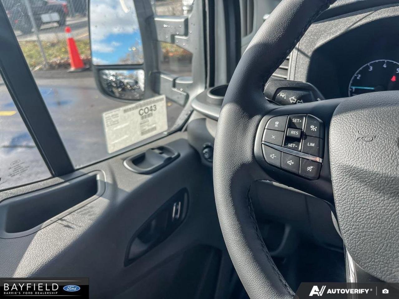 2025 Ford Transit T250 PASS SLIDE 148 Photo