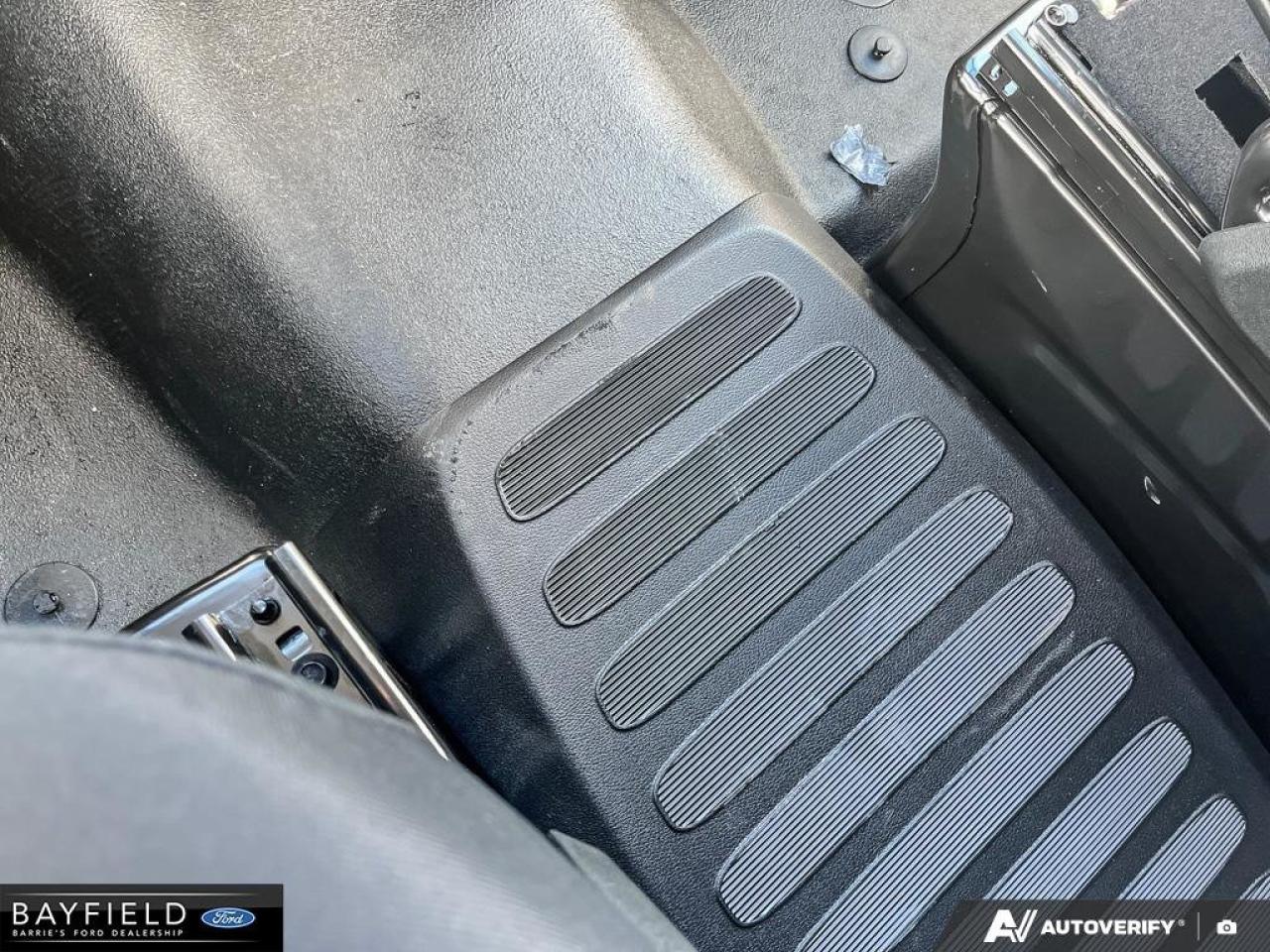 2025 Ford Transit T250 PASS SLIDE 148 Photo