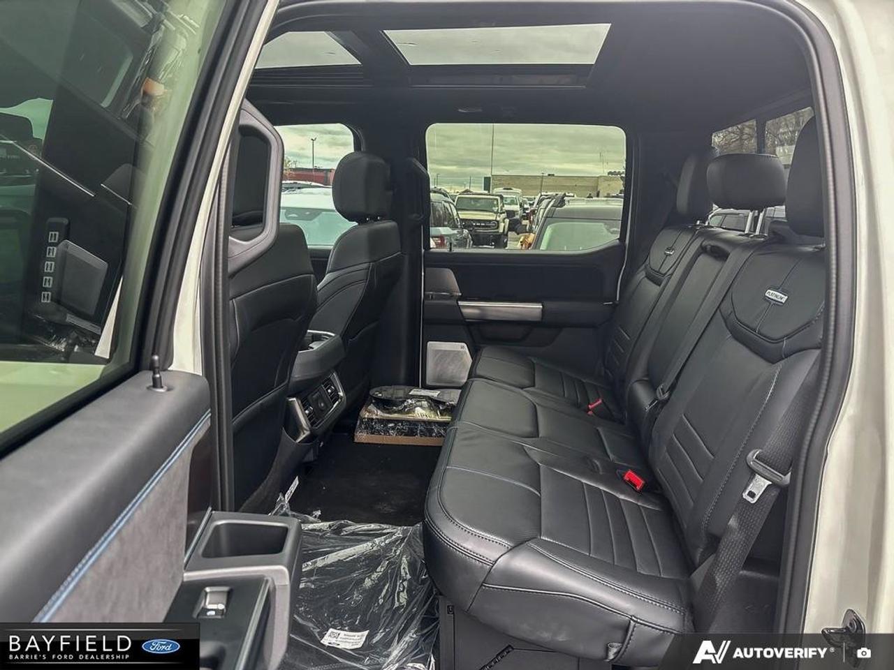 2026 Ford F-250 Platinum Photo