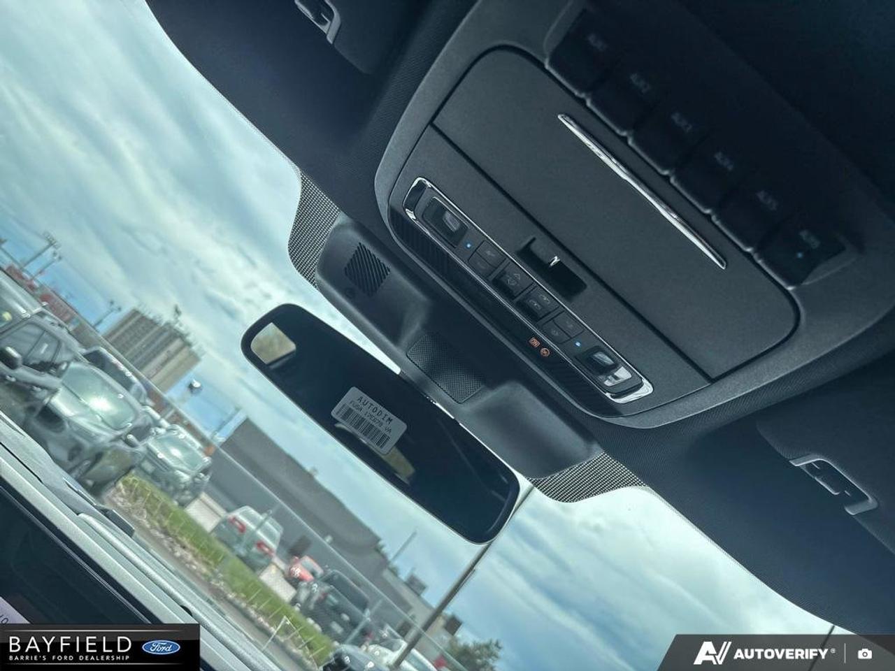 2026 Ford F-250 Platinum Photo