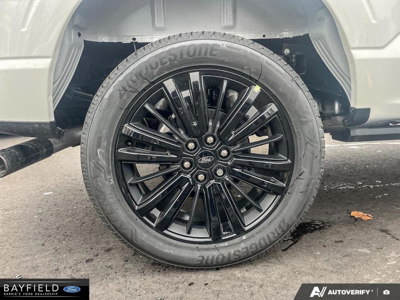 2025 Ford F-150 Platinum Photo